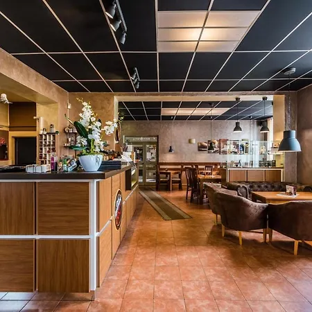 Rohac Otel 3*